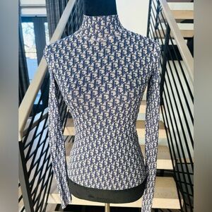 New Sheer Blue Patterned Long Sleeve Women's Top size S